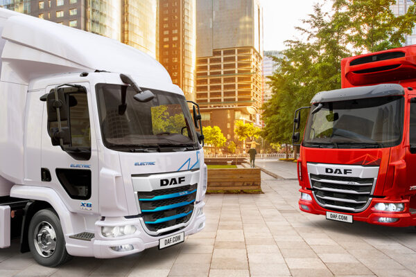 New-Generation-DAF-XB-Electric-and-XB-diesel-city-BSH085-HH